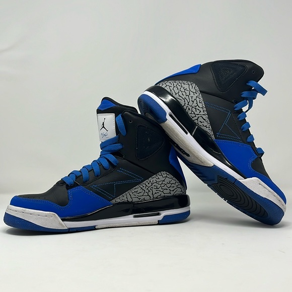 Nike Youth's Air Jordan SC 3 Premium Sneaker Size 7.5 in womens or 6Y - Picture 3 of 7